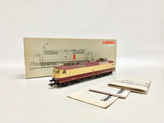 Märklin 37537 Digital E-Lok Br 120 004-7 DB AC H0