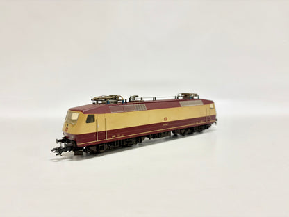 Märklin 37537 Digital E-Lok Br 120 004-7 DB AC H0