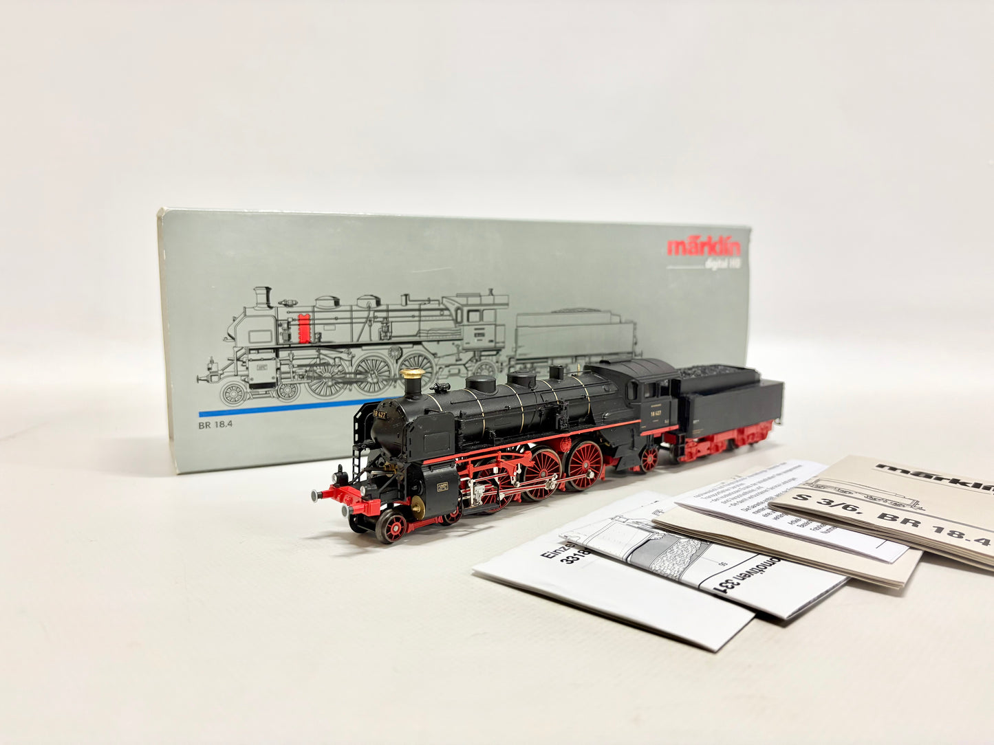 Märklin 37184 Digital Dampflok Br 18 427 DRG AC H0