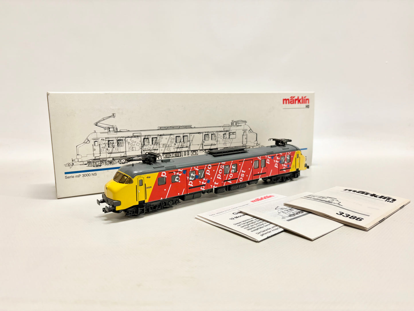 Märklin 3386 Posttriebwagen E-Lok Serie mP3000 NS AC H0