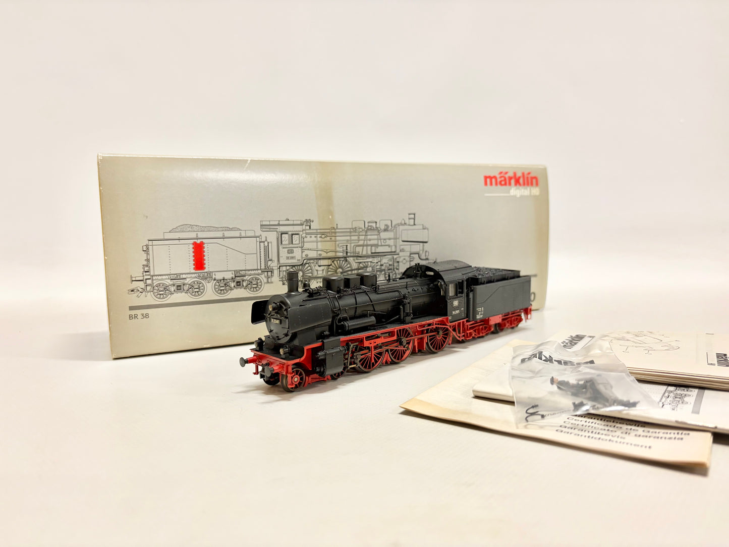 Märklin 37030 Digital Dampflok Br 38 2581 DB AC H0