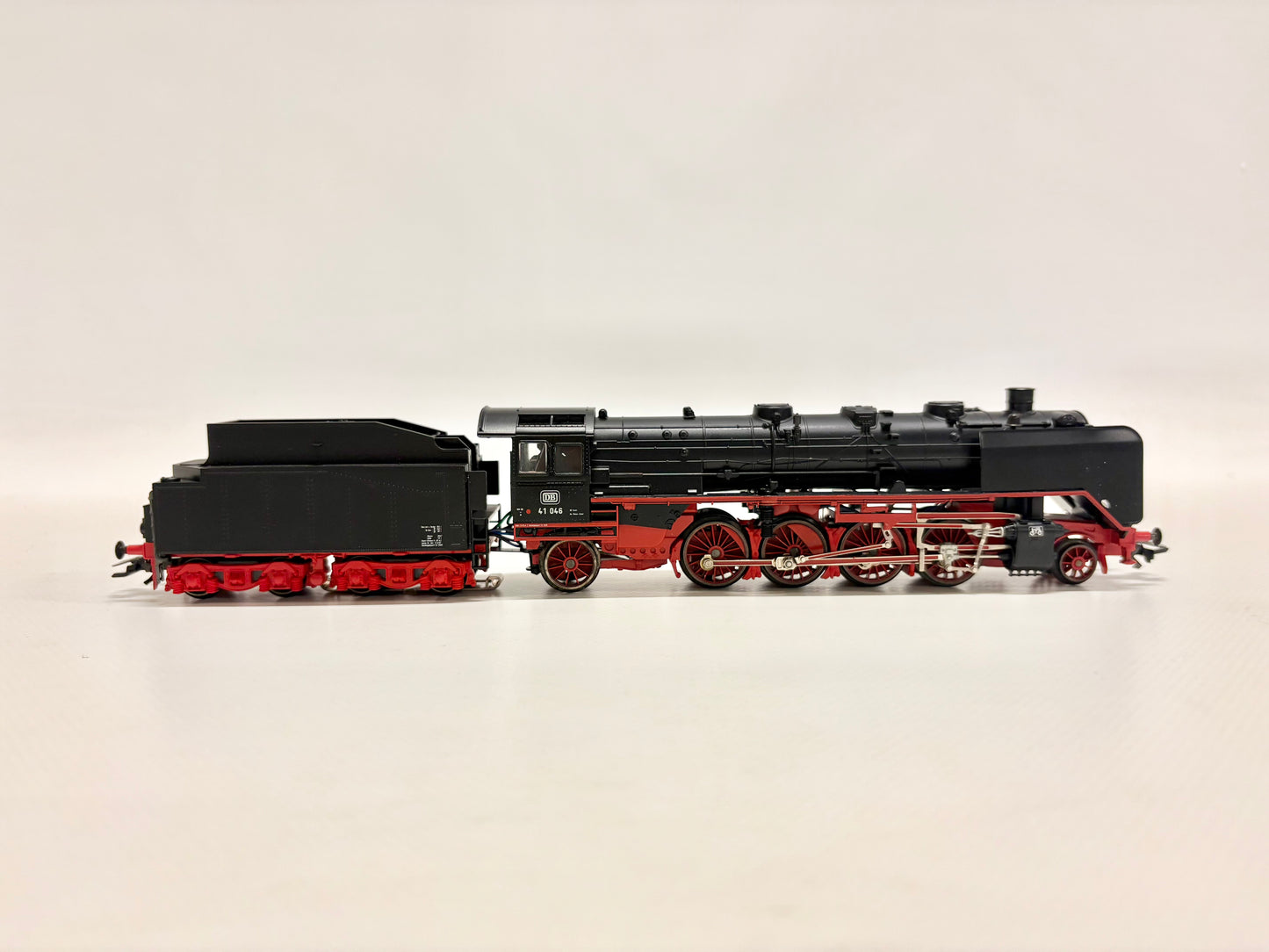 Märklin Dampflok Br 41 046 Digital DB AC H0