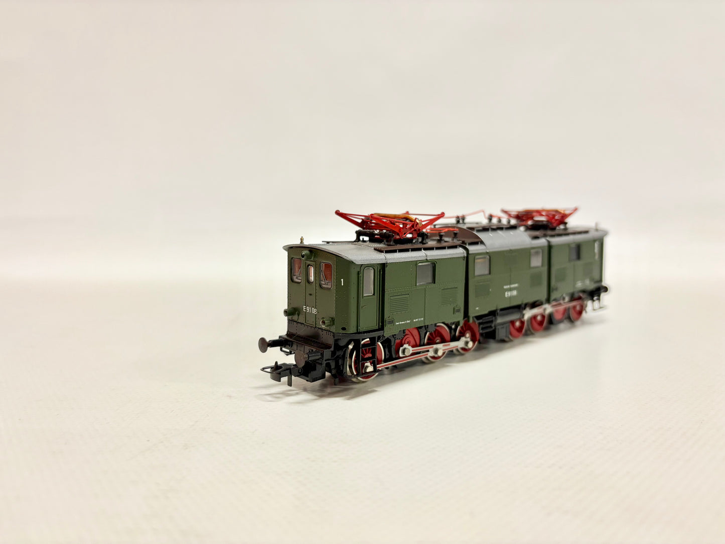 Roco 04139S E-Lok E91 08 DB DC H0
