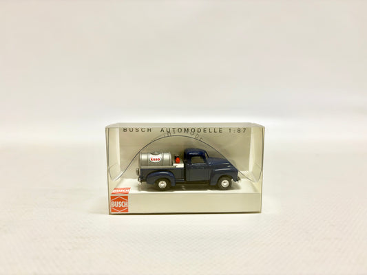 Busch 48214 Modellauto Chevrolet Tankfahrzeug "Esso" H0
