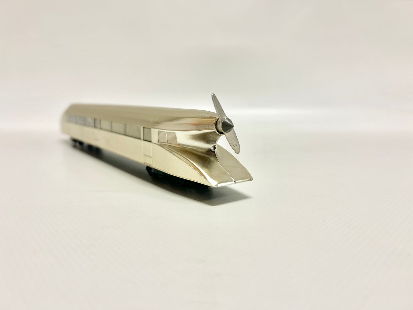 Märklin 3477 Digital Schienenzeppelin "Kruckenberg" AC H0