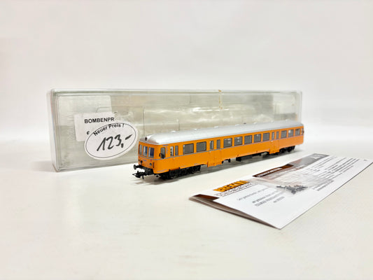 Brekina 64104 DSS Dieseltriebwagen VT 402 "Esslinger Triebwagen" WEG DC H0