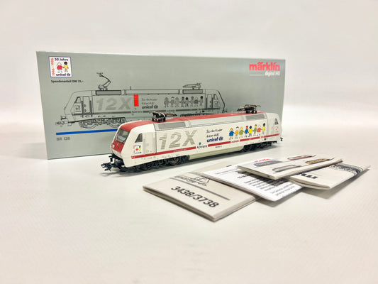Märklin 37382 Digital E-Lok Br 128 001-5 Unicef DB AC H0