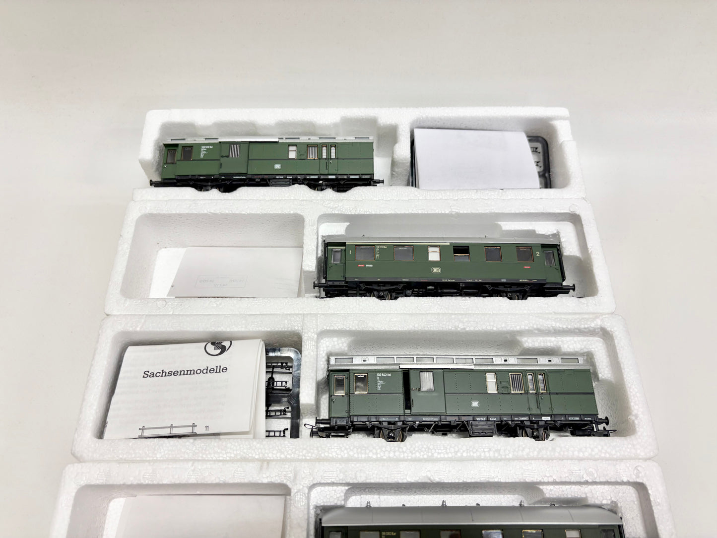 Sachsenmodelle 1422.1 14209 14212 14221 Personenwagen DB H0