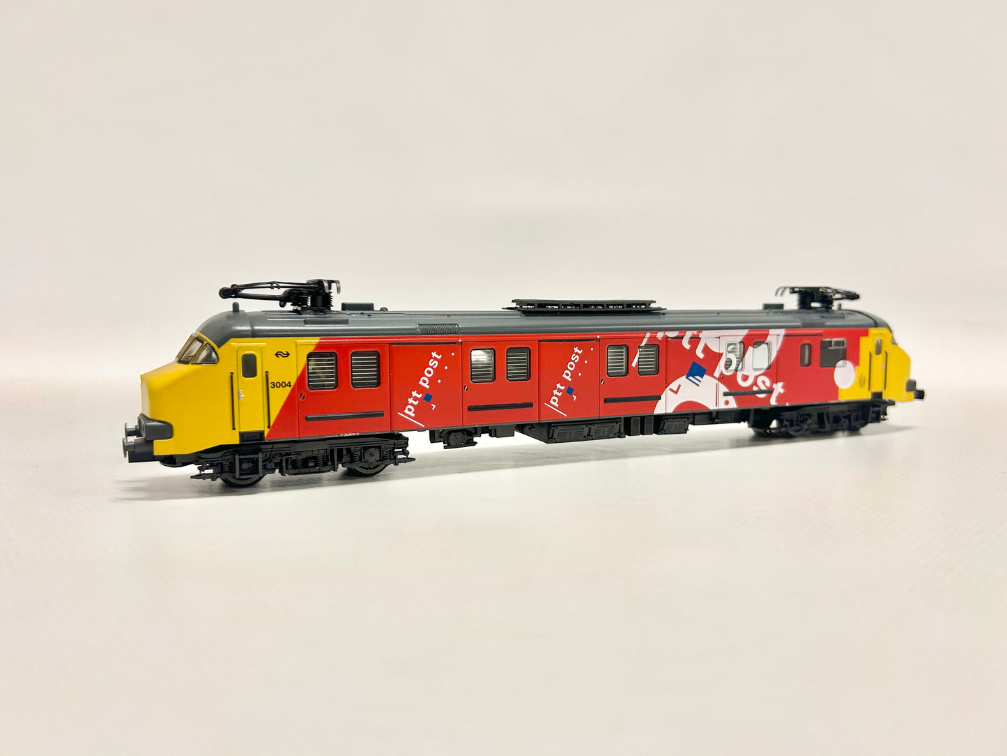 Märklin 3608 Digital Posttriebwagen Serie mP 3000 NS AC H0