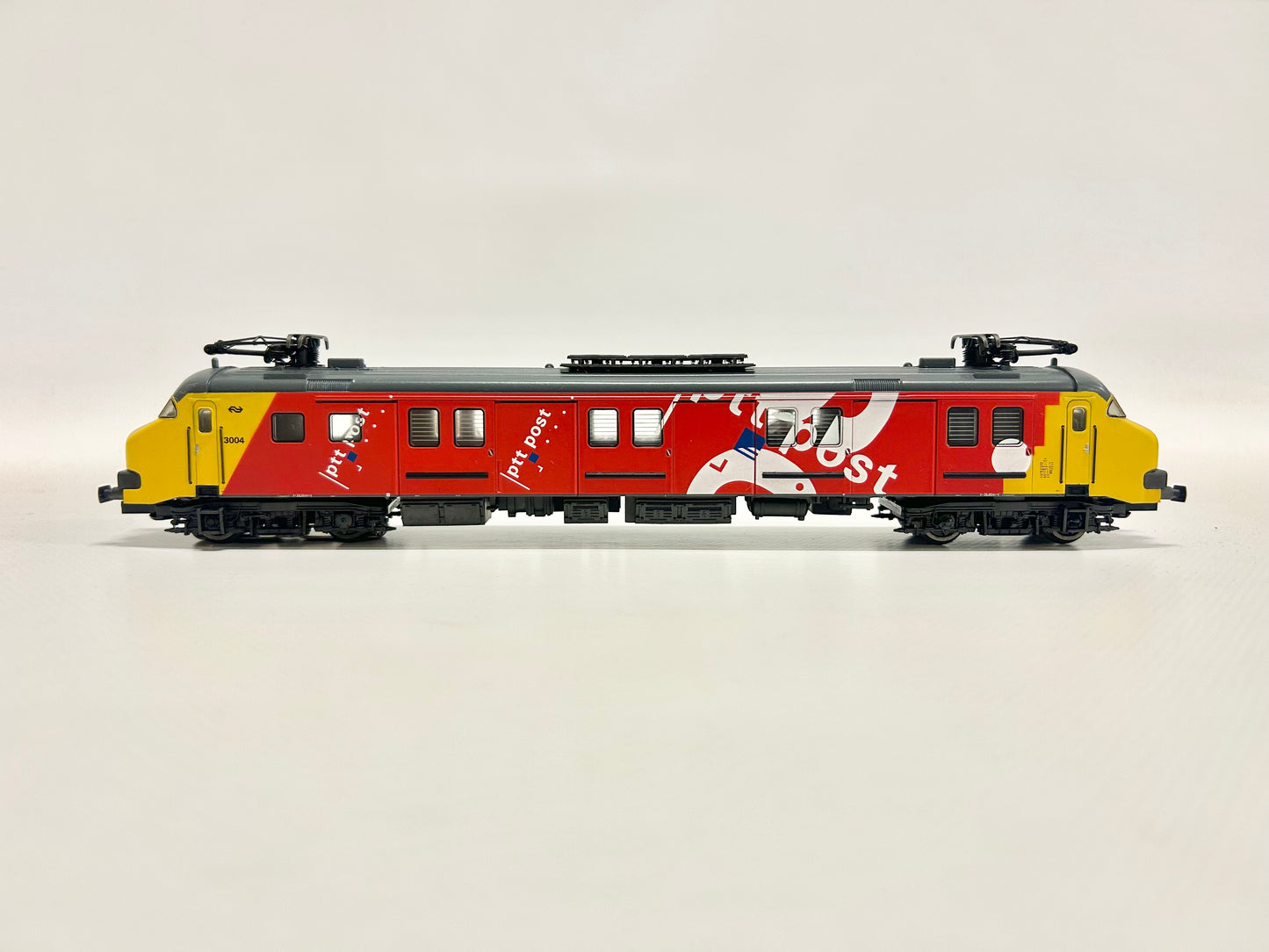 Märklin 3608 Digital Posttriebwagen Serie mP 3000 NS AC H0
