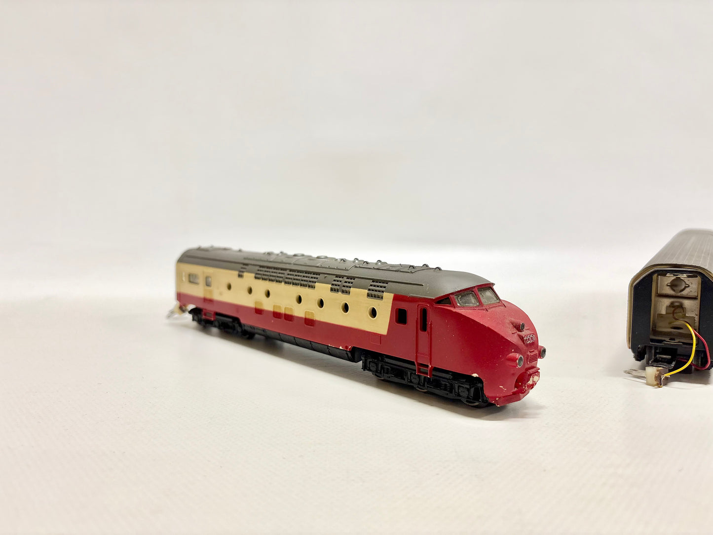 Märklin 3071 Dieseltriebwagen 4-teilig RAm TEE SBB AC H0