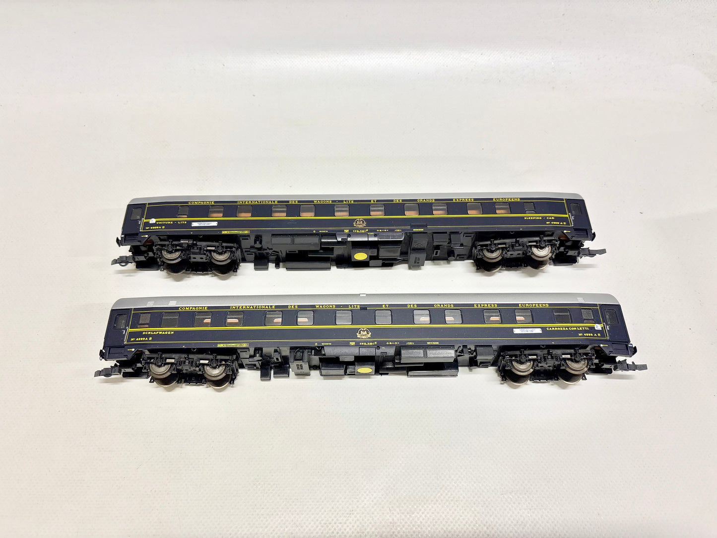 Roco 44050 2x Personenwagen CIWL DC H0