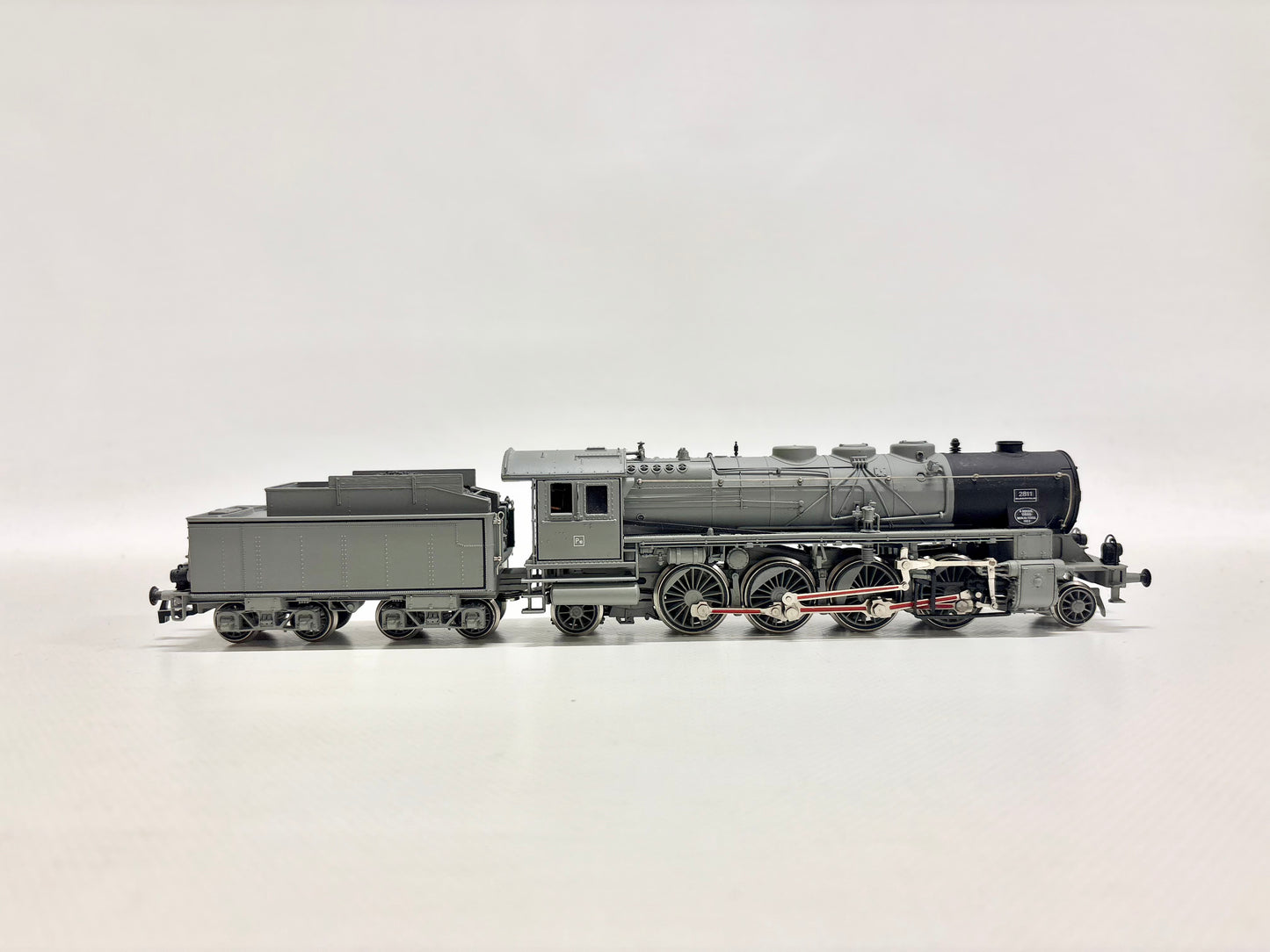 Rivarossi 1347 Dampflok P10 2811 K.P.E.V DC H0
