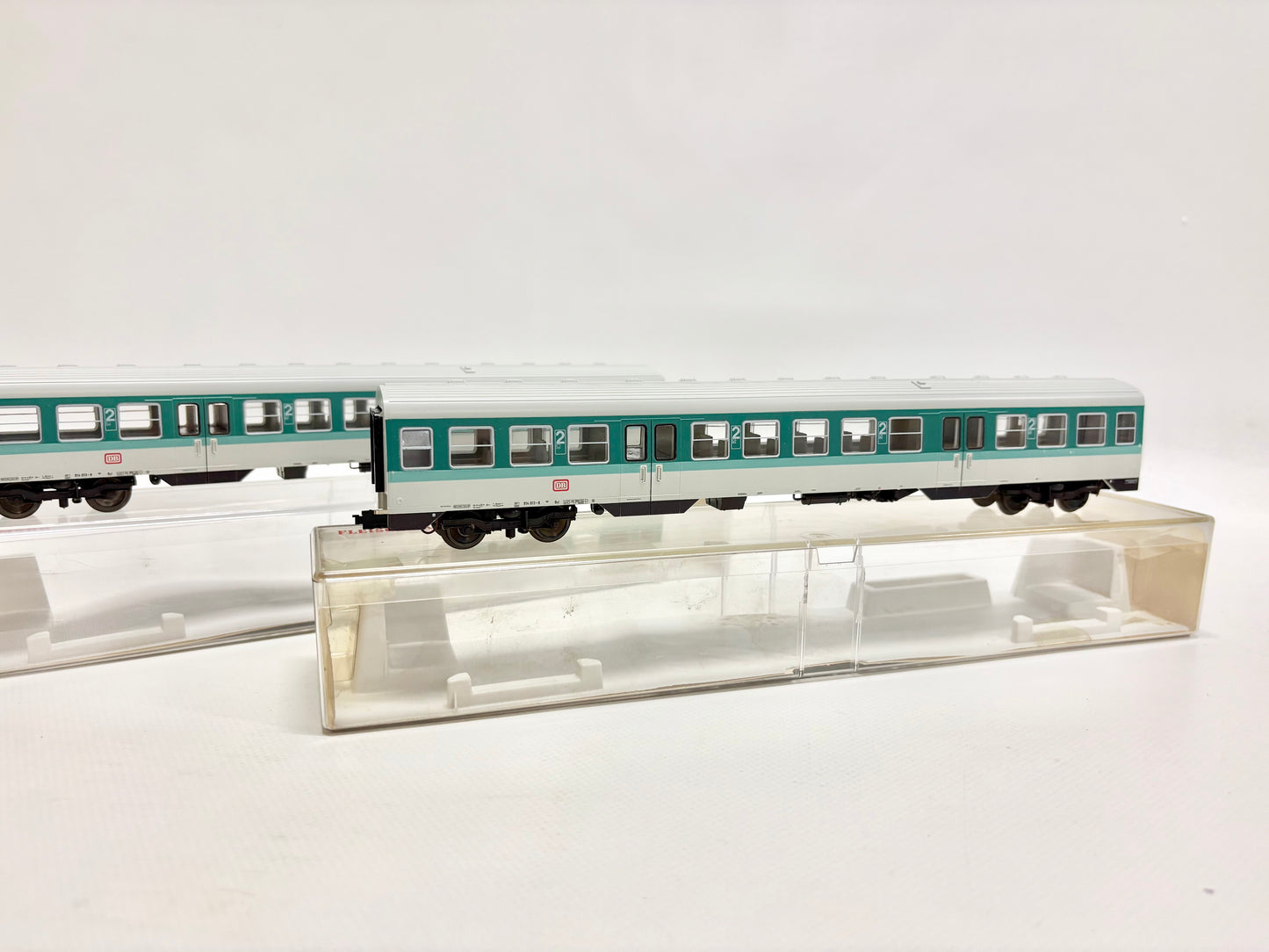 Fleischmann 1439 2x Mittelwagen/ Zusatzwagen für Triebwagen 1438 DB H0