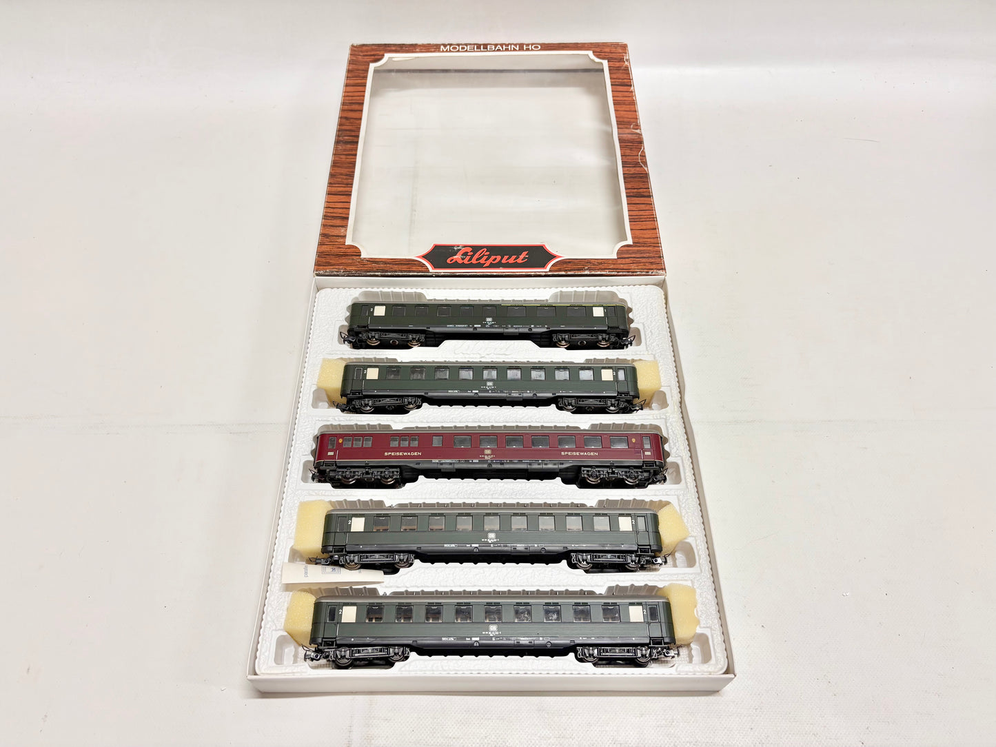 Liliput 830 Wagen-Set Schürzenwagen Personenwagen DB DC H0