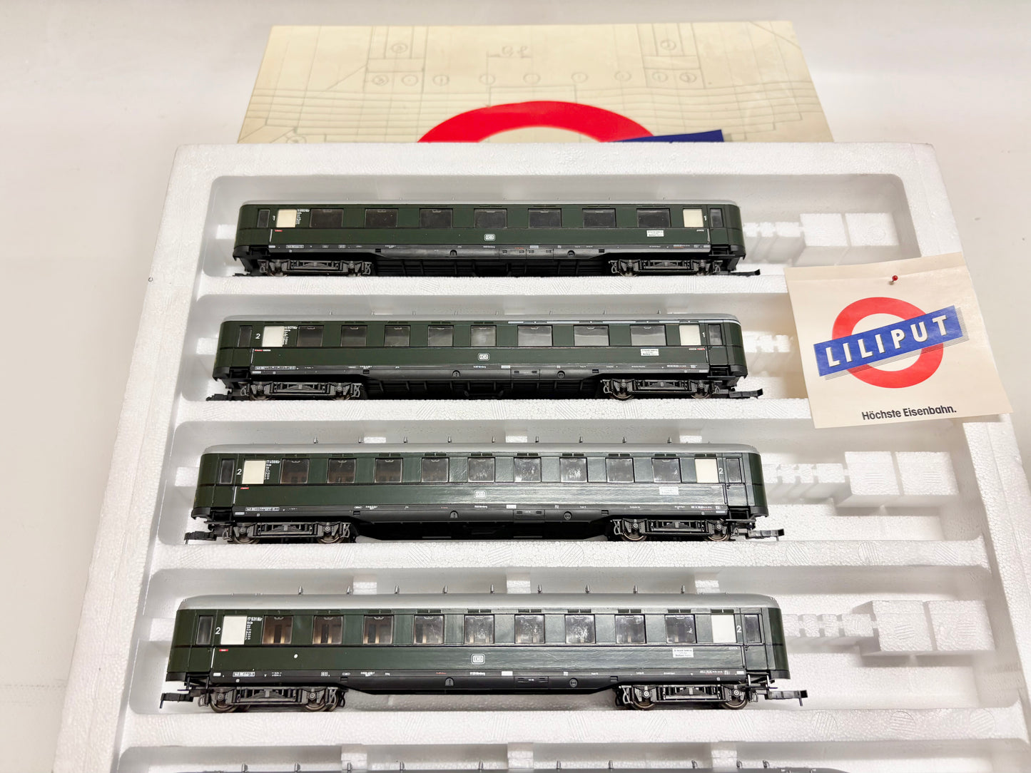 Liliput 834 Wagen-Set Schürzenwagen Personenwagen DB DC H0