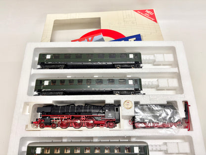 Liliput 901 Zugpackung Schnellzug mit Dampflok Br 01 UEF DC H0
