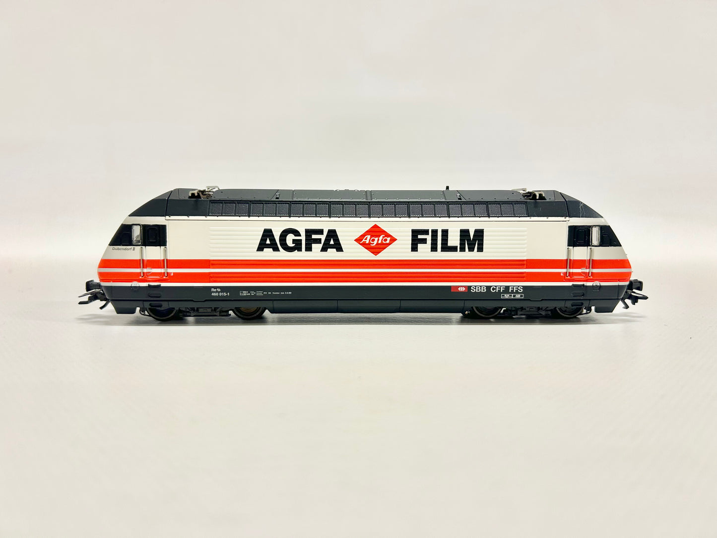 Märklin 83463 Digital E-Lok Re 460 015-1 "Agfa" SBB AC H0