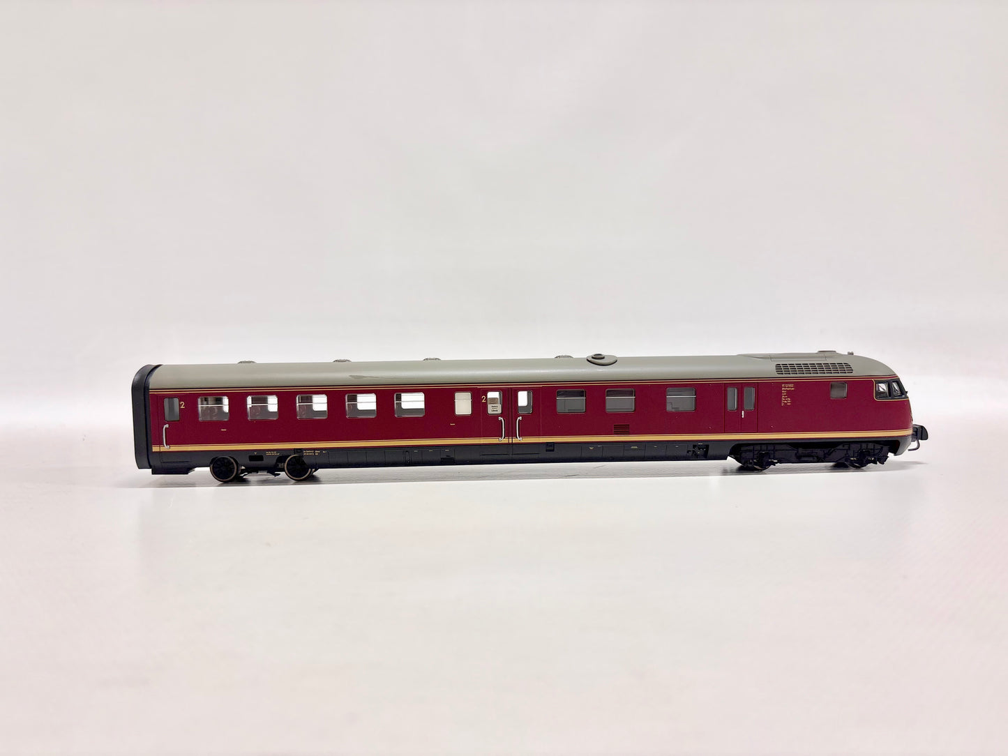 Roco 63130 DSS Dieseltriebwagen VT 12 503 DB DC H0