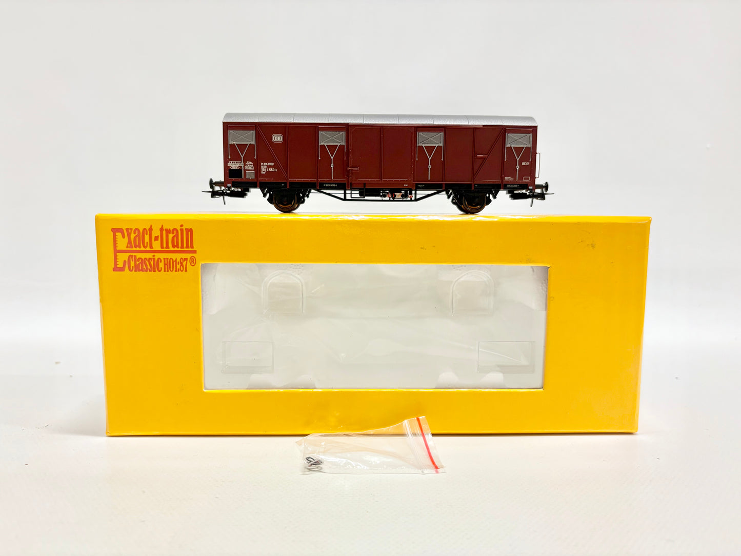Exact Train EX20406 Gedeckter Güterwagen DB H0