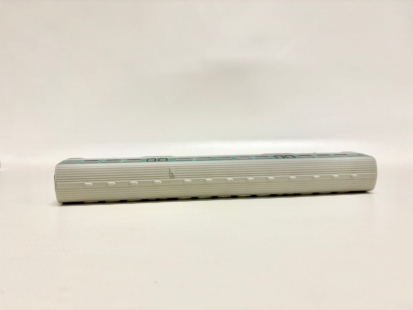 Fleischmann 4439 K Mittelwagen Triebwagen Br 614 Personenwagen DB DC H0