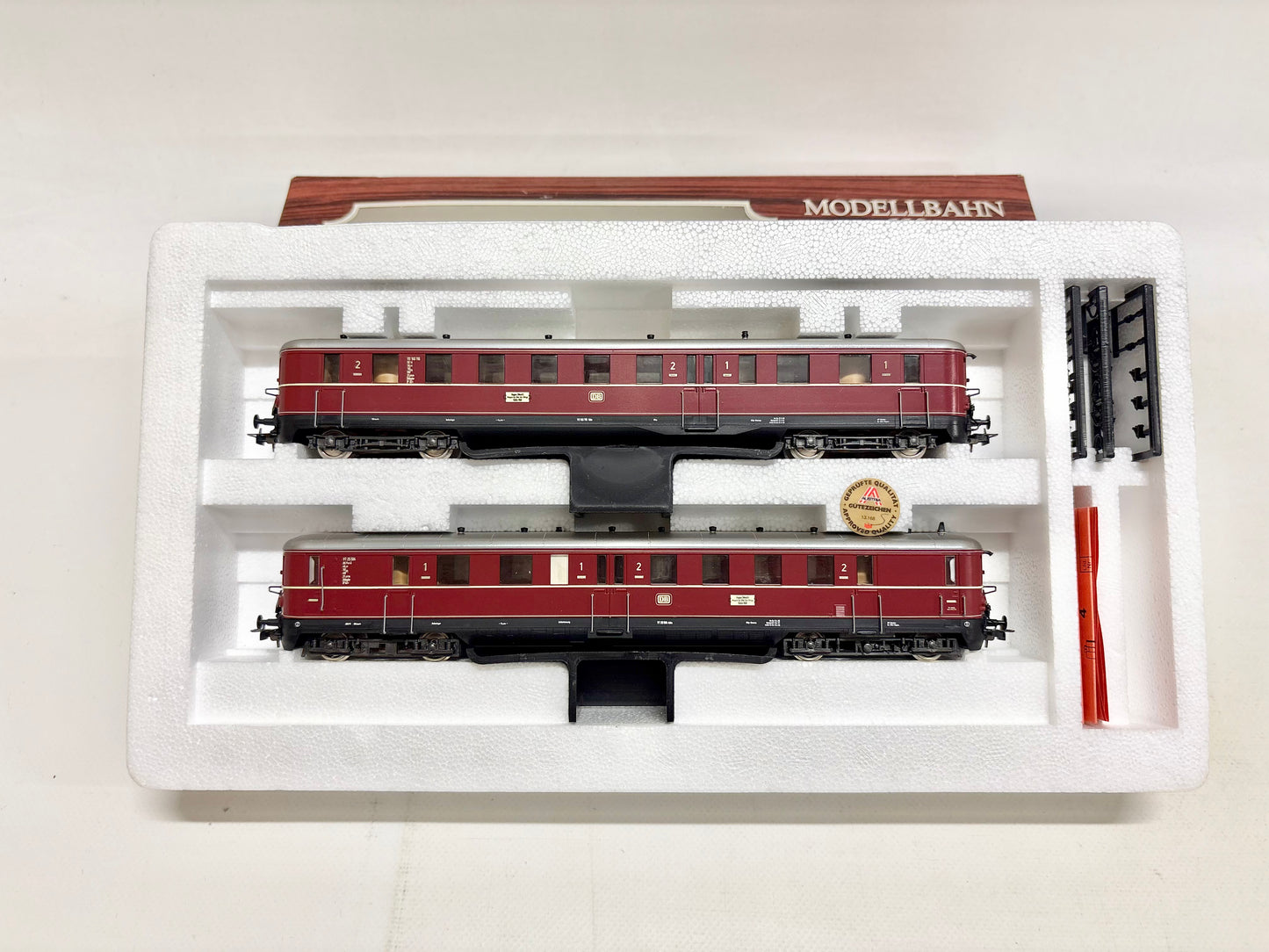 Liliput 12504 Dieseltriebwagen VT 25 DB DC H0