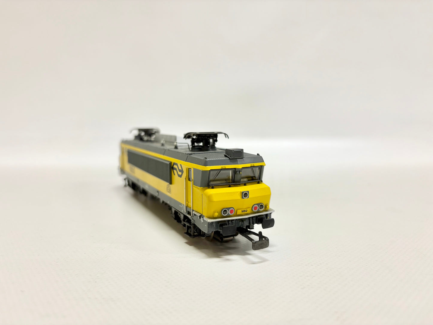 Märklin 3526 E-Lok Serie 1650 "Den Haag" NS AC H0