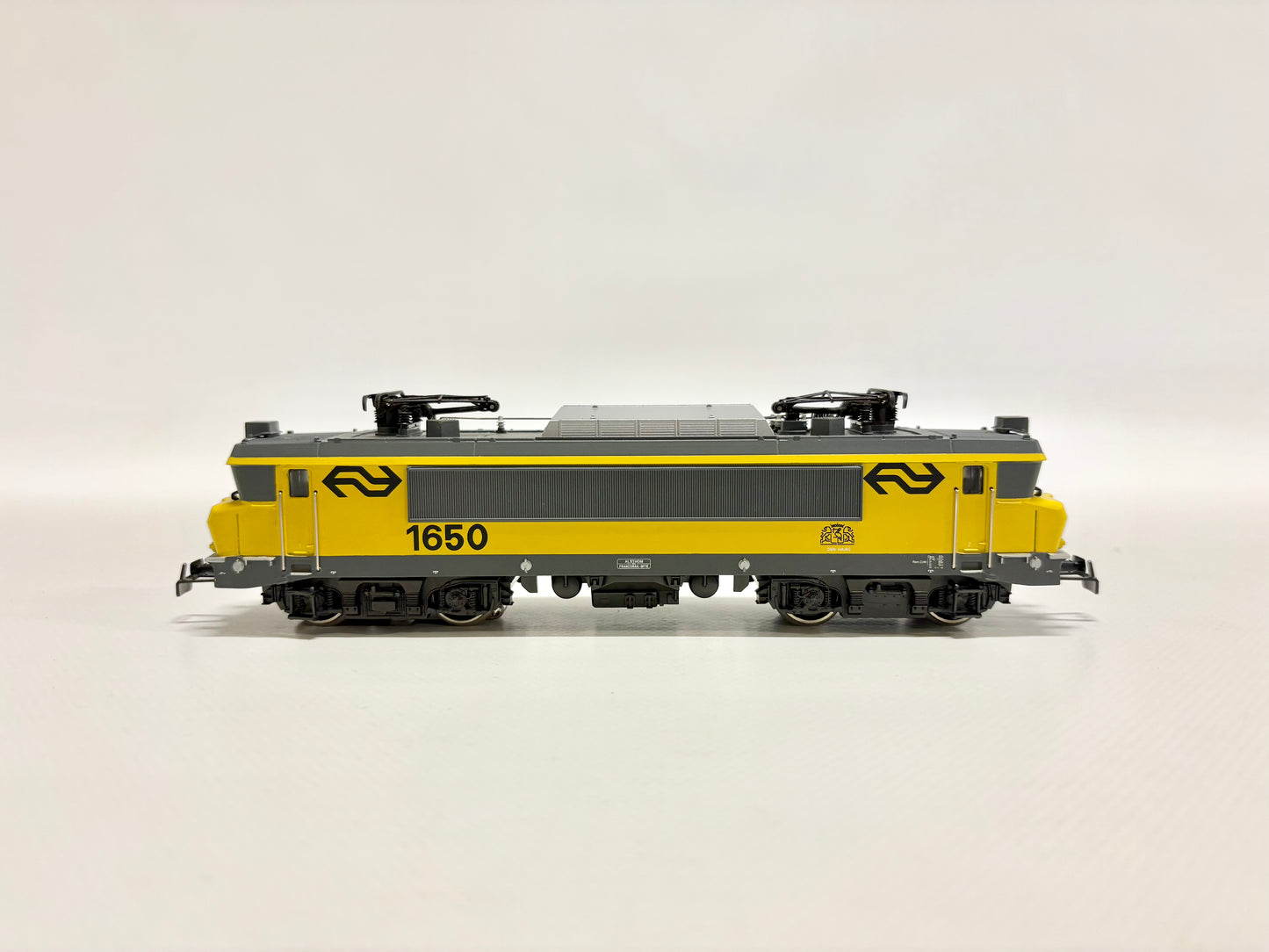 Märklin 3526 E-Lok Serie 1650 "Den Haag" NS AC H0