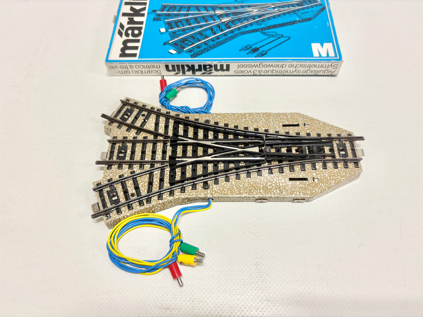 Märklin 5214 M-Gleise Dreiwegweiche AC H0