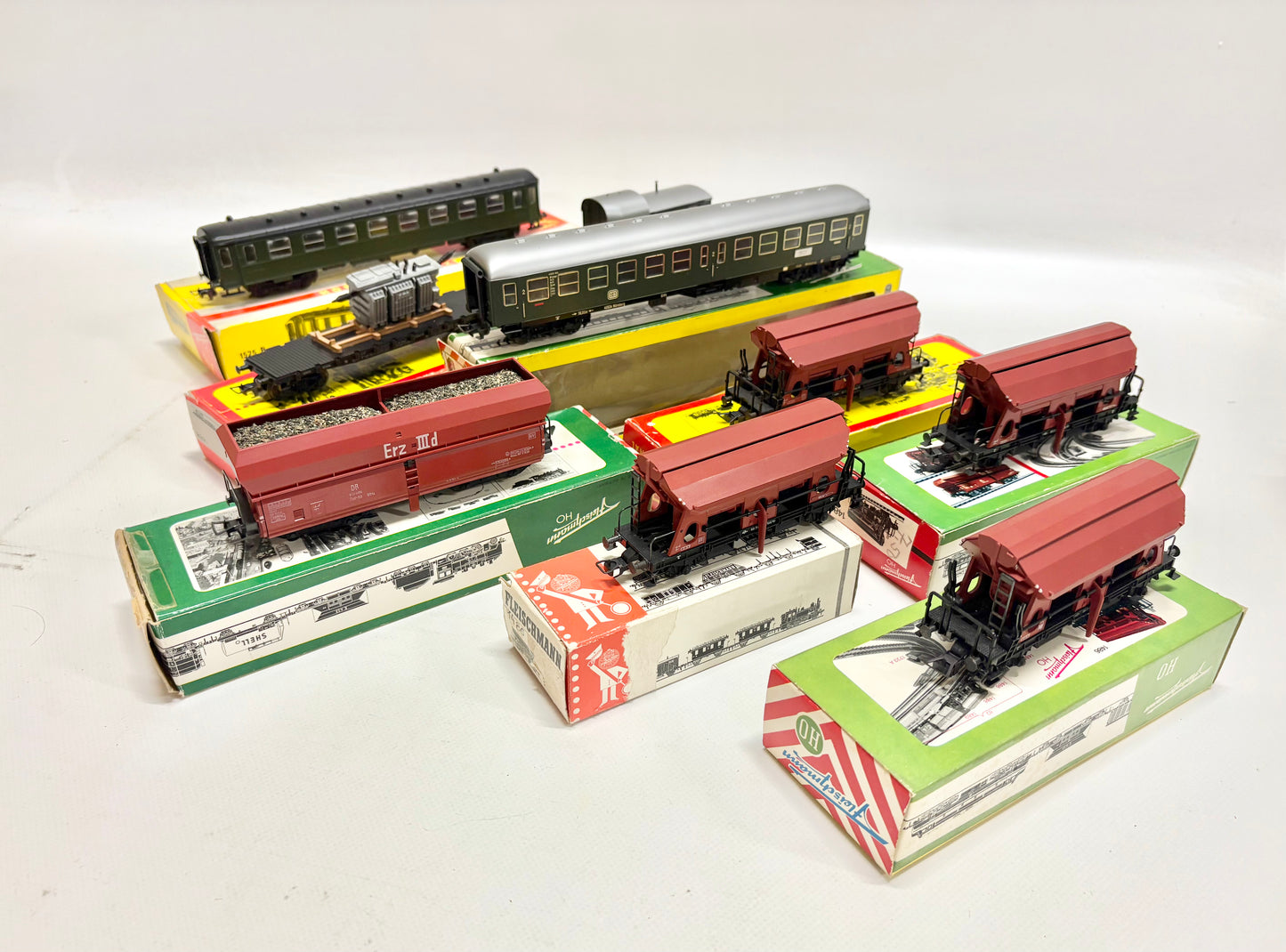 Fleischmann 1960er Jahre Konvolut Personen- & Güterwagen DB H0