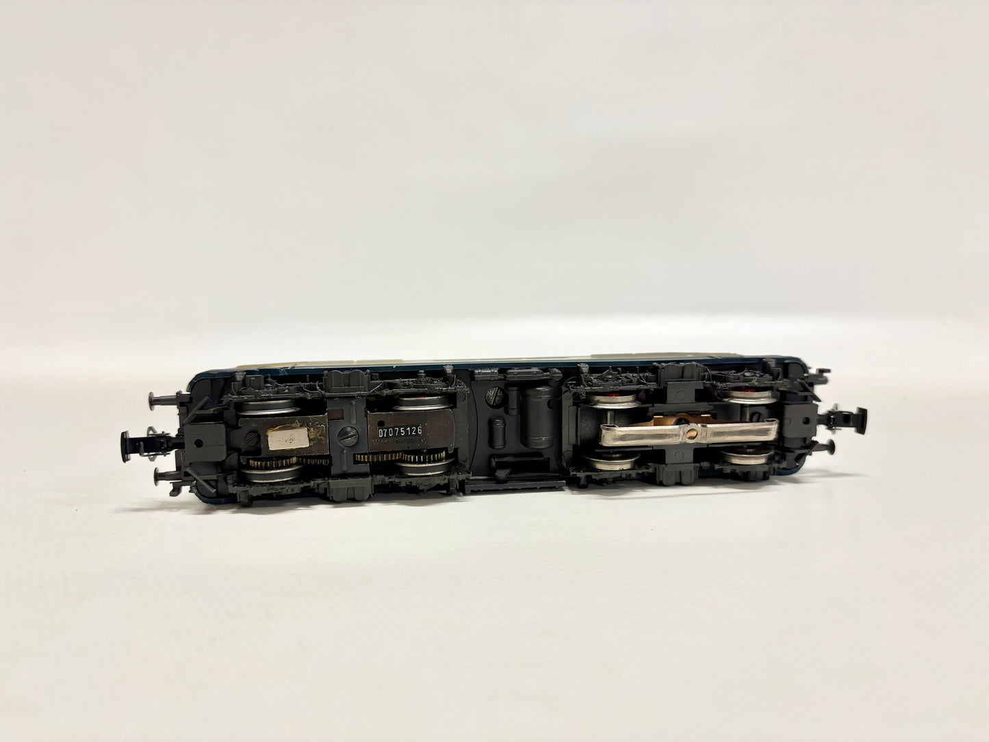 Märklin 3642 Digital E-Lok Br 111 043-6 DB AC H0