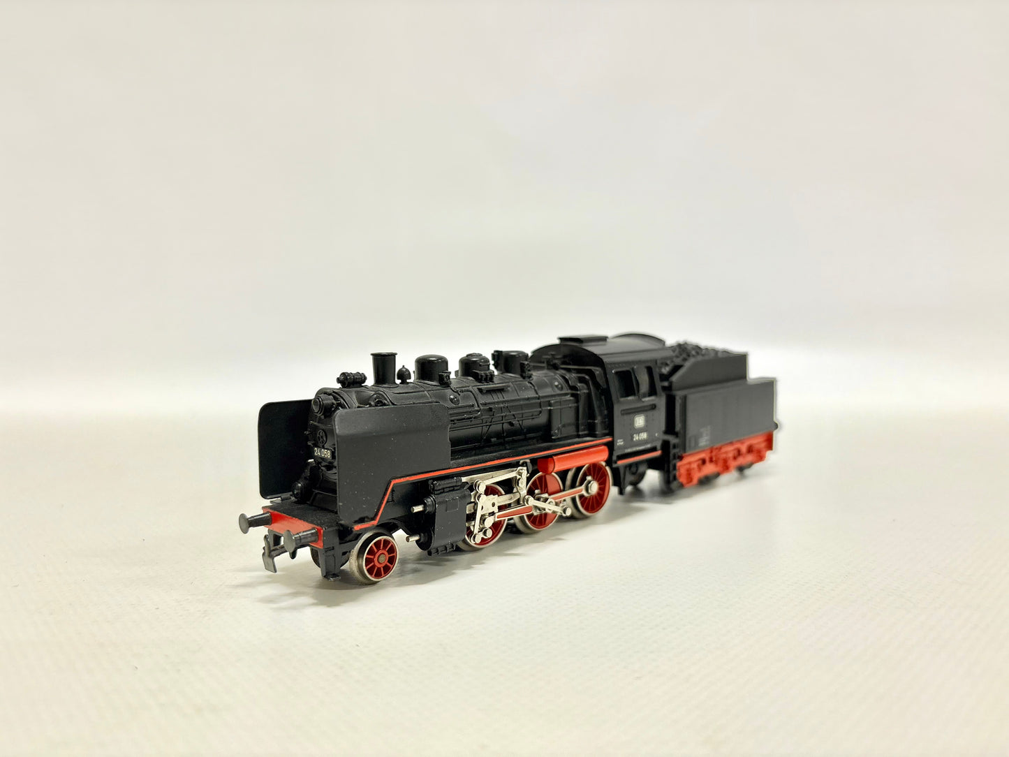 Märklin 3003 Digital-Umbau Dampflok Br 24 058 DB AC H0