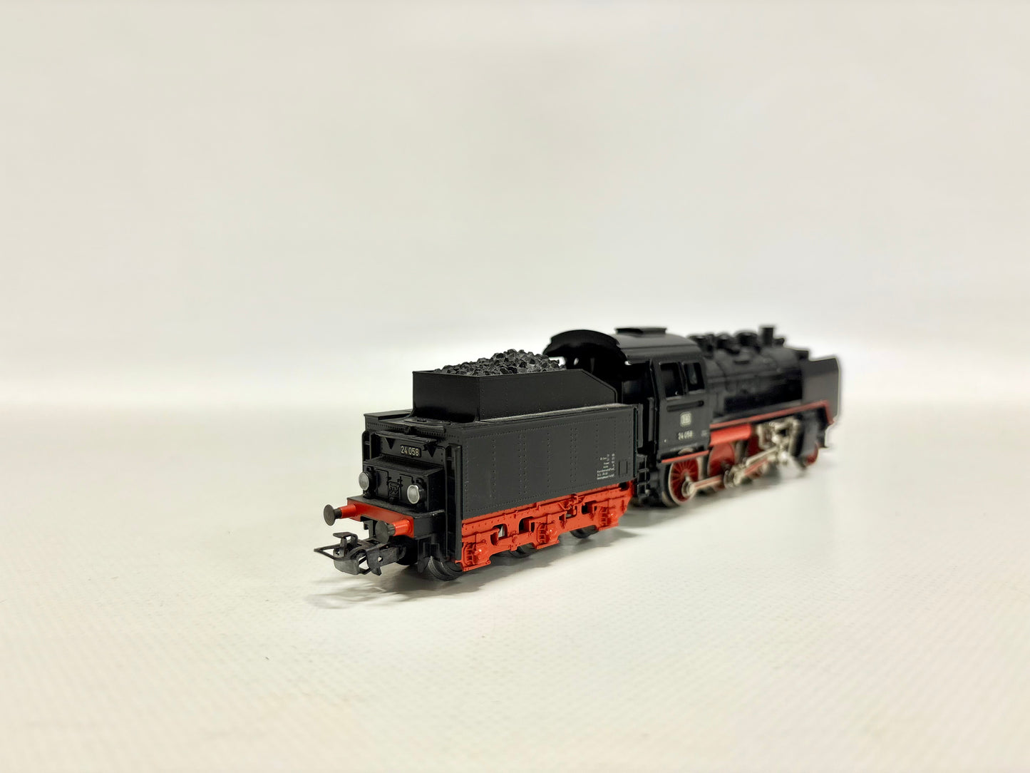 Märklin 3003 Digital-Umbau Dampflok Br 24 058 DB AC H0