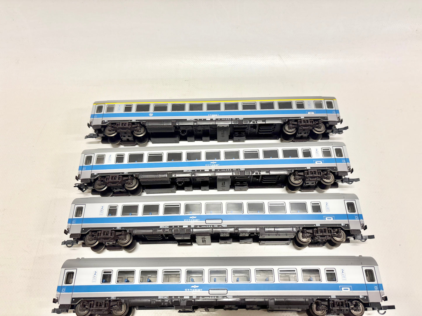 Roco 5x Personenwagen DC H0