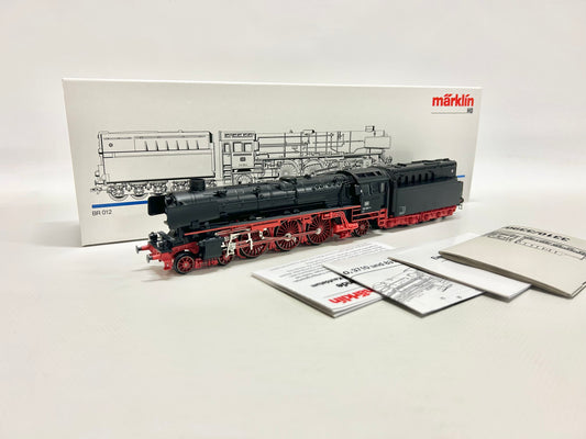 Märklin 3310 Dampflok mit Öltender Br 012 063-4 DB AC H0