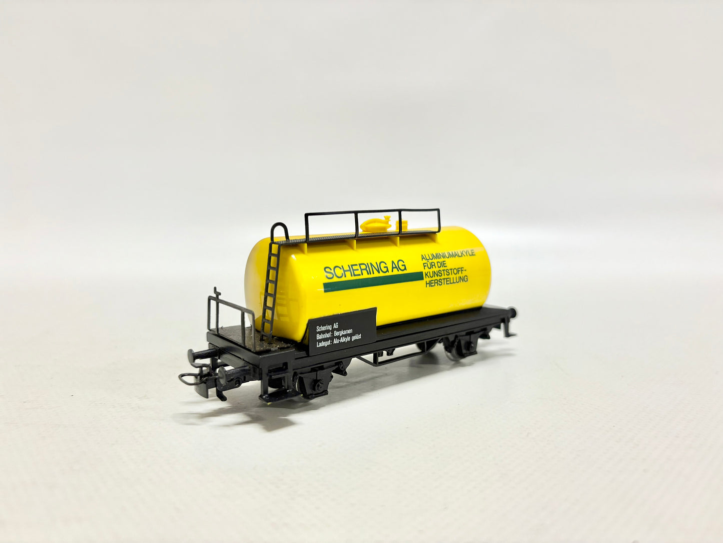 Märklin 4400 Güterwagen Kesselwagen "Schering AG" DB AC H0