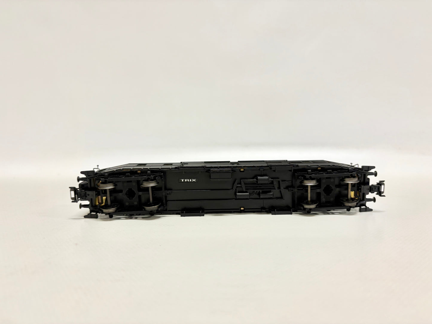 Trix 23387 Gepäckwagen "Hecht" DB DC H0