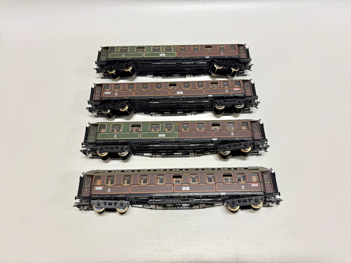 Fleischmann 5852K 5853K Personenwagen mit Innenbeleuchtung K.P.E.V. H0