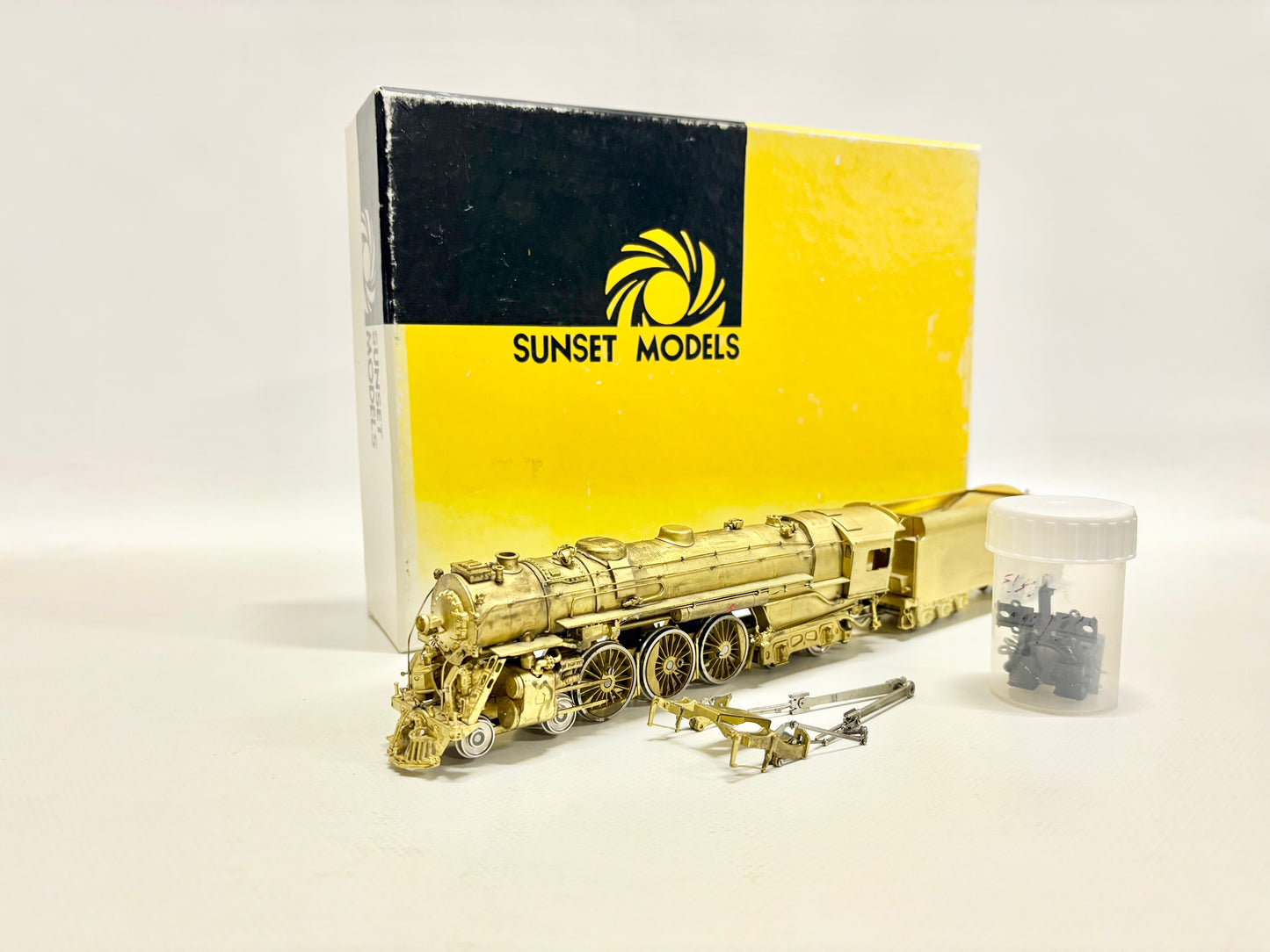 Sunset Models 5404 Dampflok 4-6-4 NYC DC H0 BASTLER