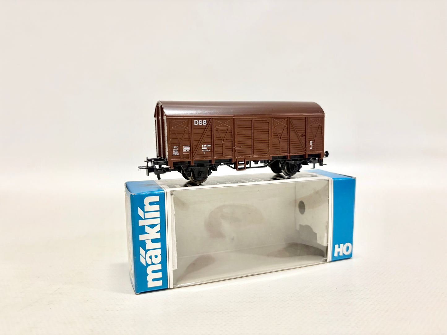 Märklin 4x 4403 Wagen-Set gedeckt DSB AC H0