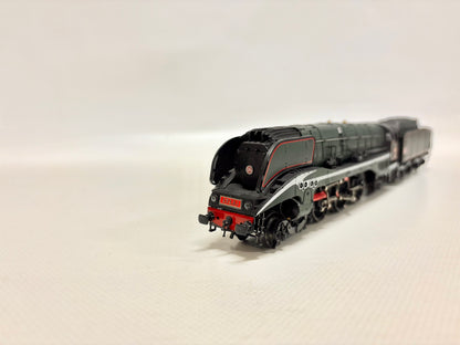 Jouef 8249 Stromlinendampflok Serie 232.U.1. SNCF DC H0