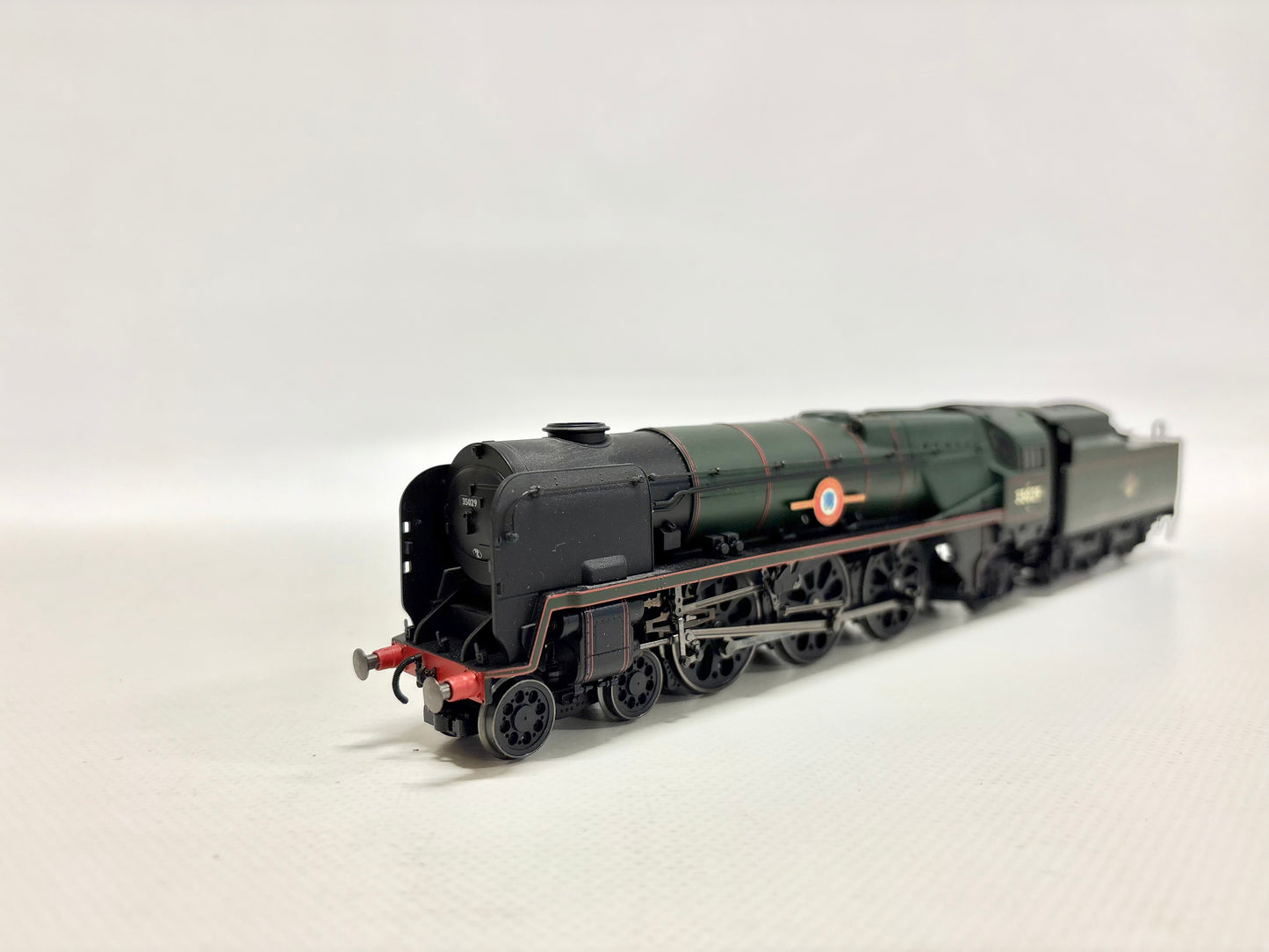 Hornby R2294 Dampflok Merchant Navy Class "Ellerman Lines" DC H0