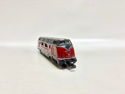 Märklin 3021 Diesellok V200 027 DB AC H0