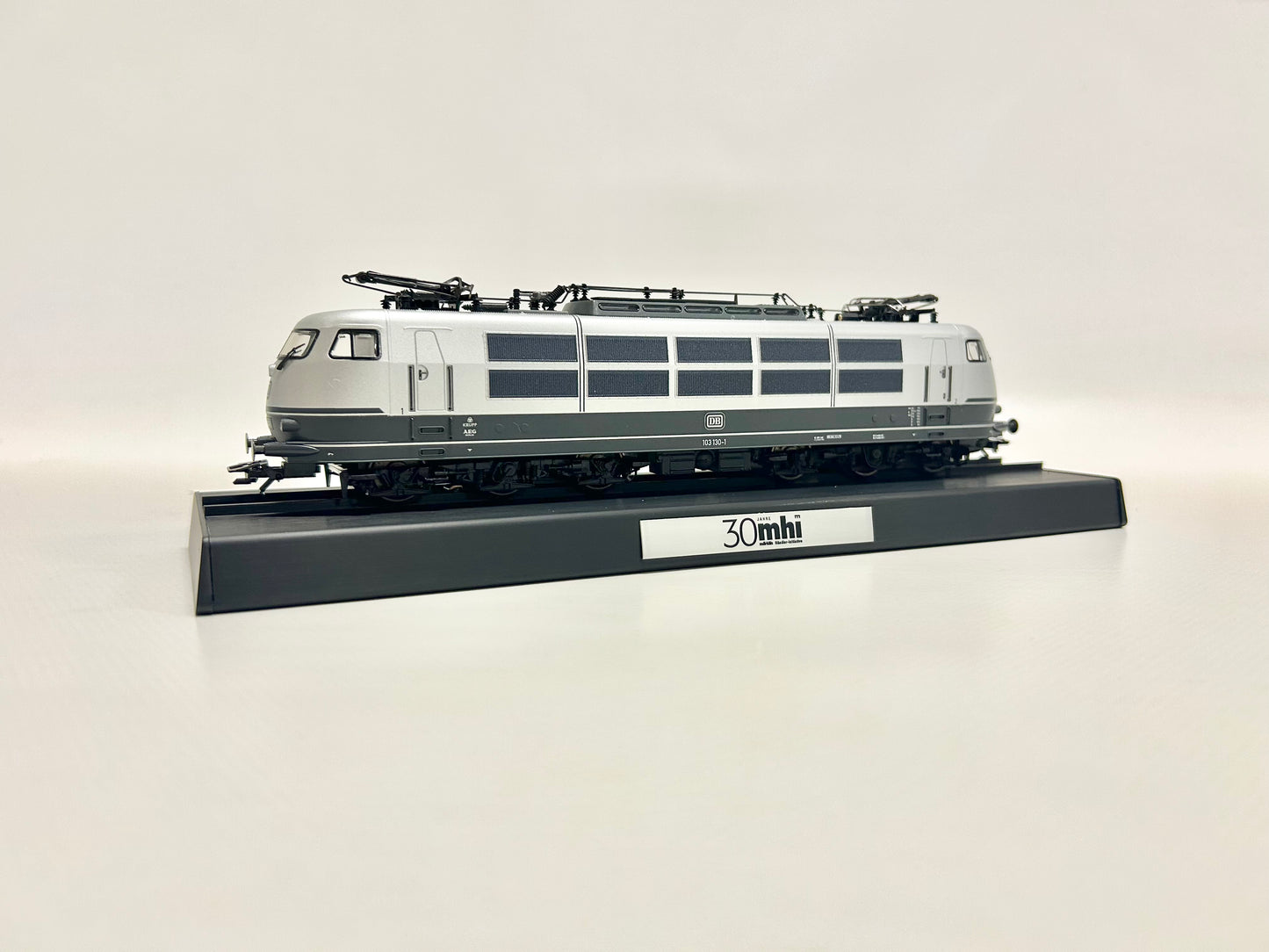 Märklin 39153 Mfx+ Digital & Sound E-Lok Br 103 130-1 "30 Jahre MHI" DB AC H0