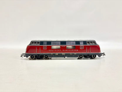 Märklin 3021 Diesellok V200 027 DB AC H0