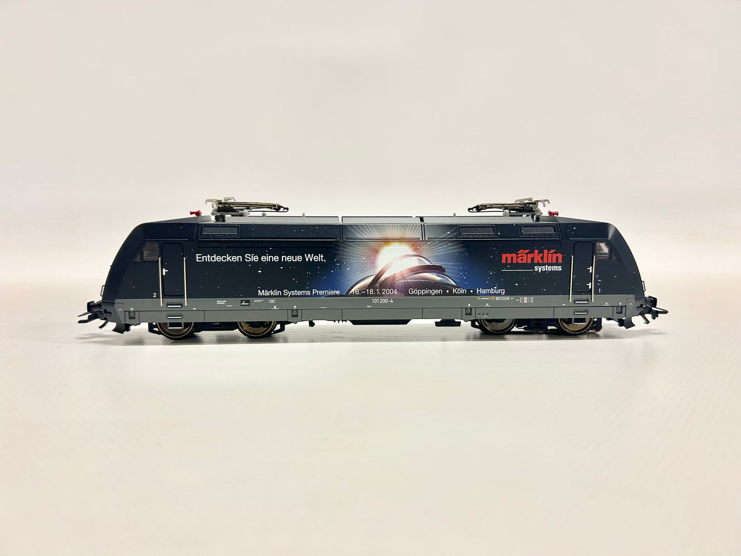 Märklin 37385 Digital E-Lok Br 101 200-4 "Märklin Systems" DB AC H0