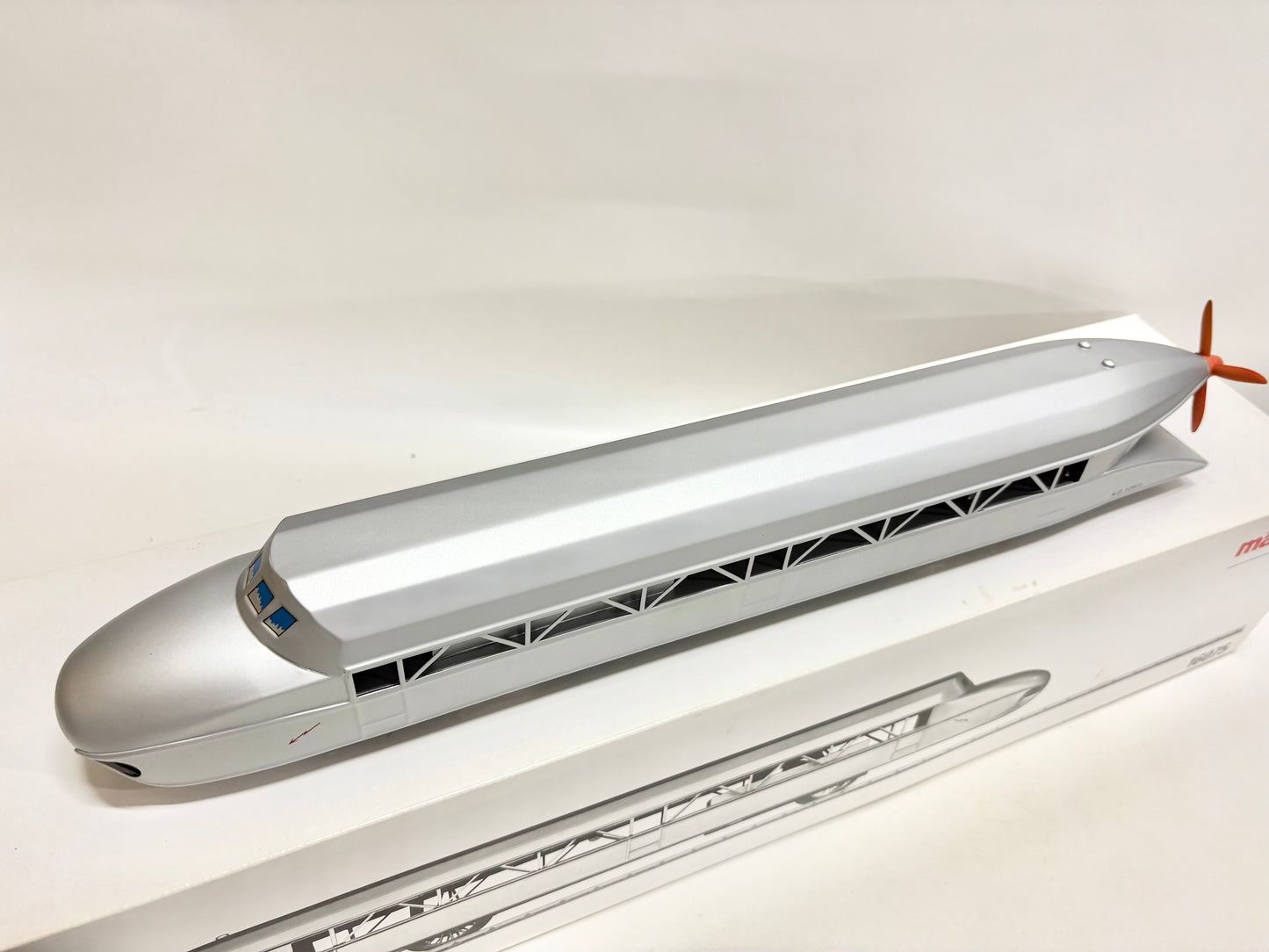 Märklin 16075 Digital Schienenzeppelin-Replik Schnelltriebwagen Spur 1
