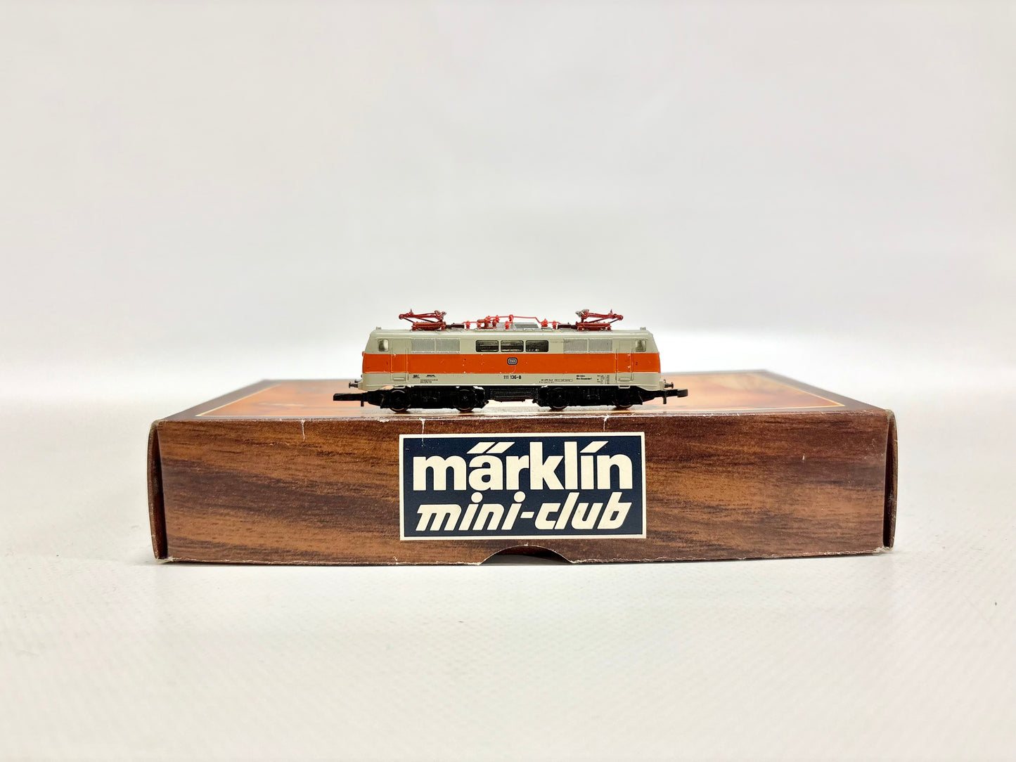 Märklin Mini Club 8855 E-Lok Br 111 136-8 DB Spur Z