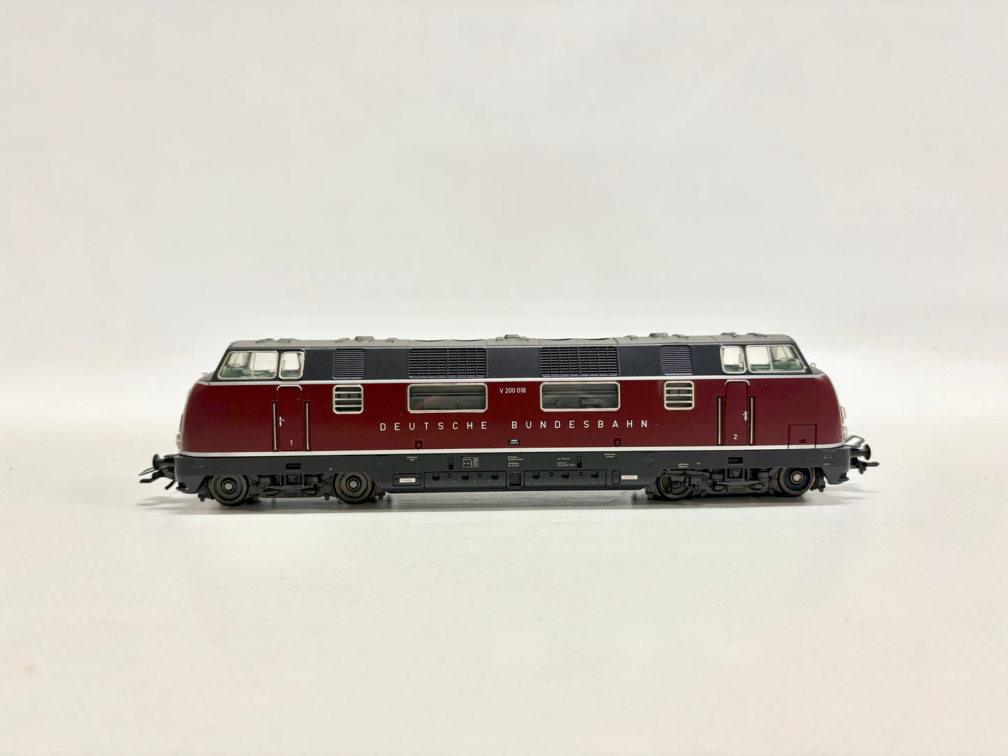 Märklin 37803 Mfx-Digital + Sound Diesellok V200 018 DB AC H0