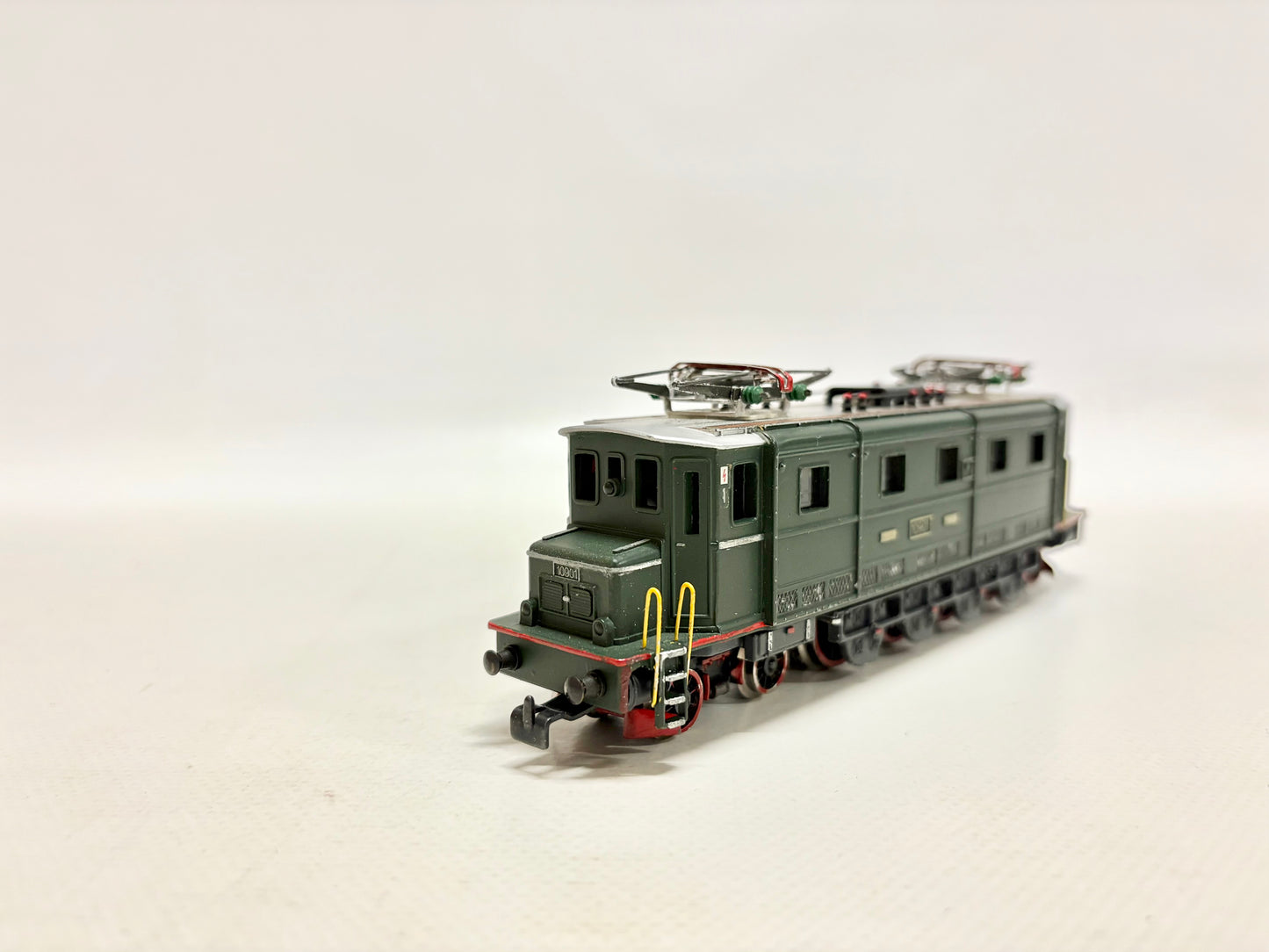 HAG Nr. 140 E-Lok Ae 4/7 SBB AC H0